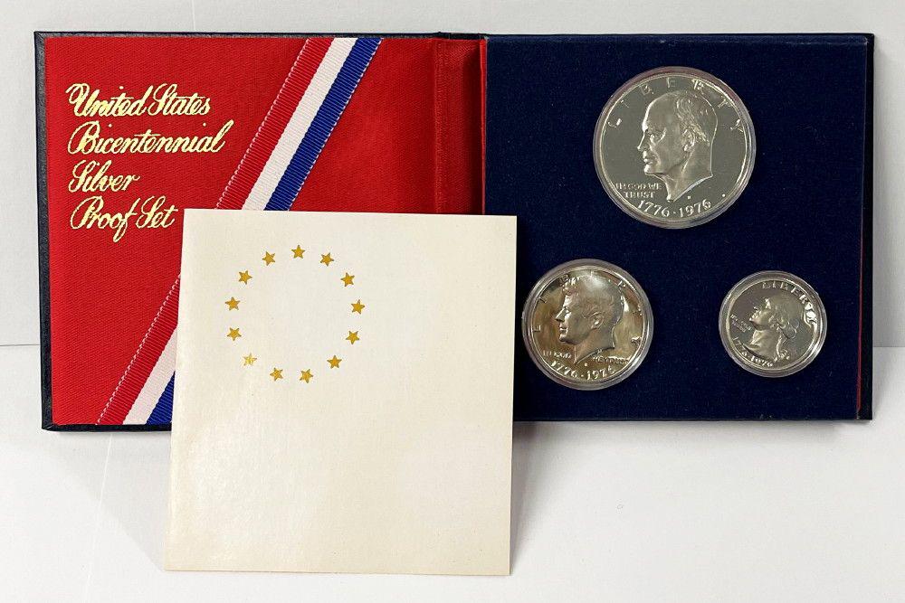 1976 U.S. Mint Bicentennial (3-coin) Silver Set (1 of 8)