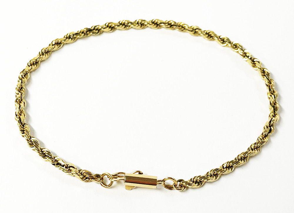 5.7 Gram 14 Karat Gold Bracelet (1 of 8)