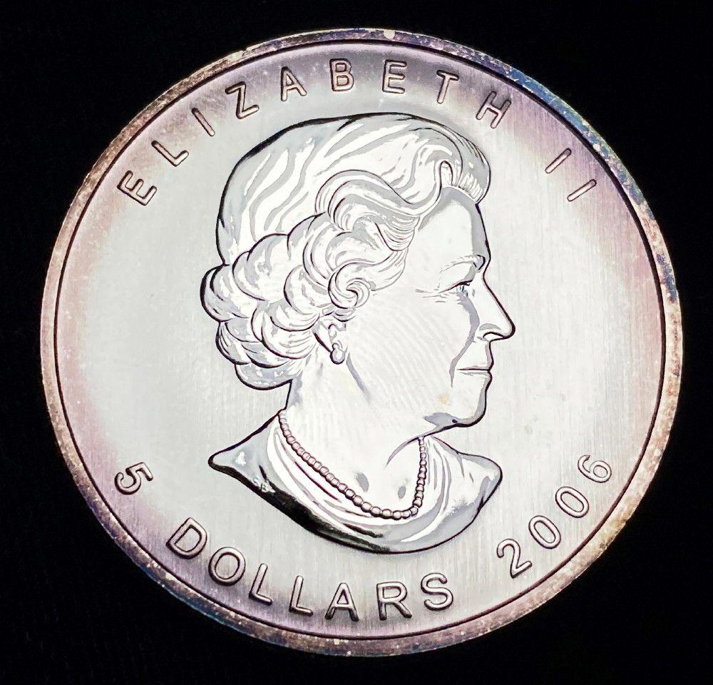 2006 Canada $5 Maple Leaf 1oz Silver (1 of 2)