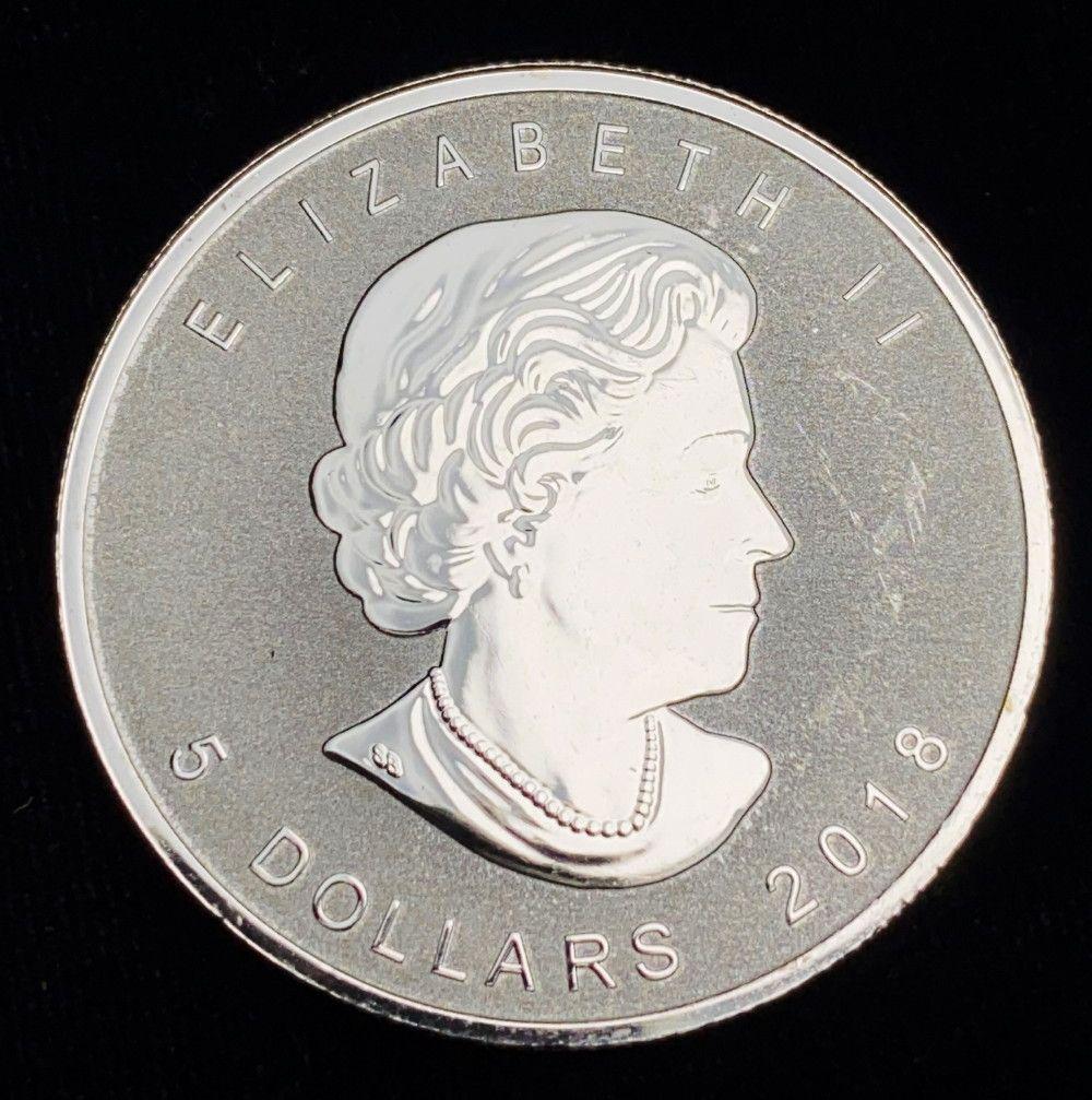 2018 Canada $5 Maple Leaf Privy Lunar Dog 1oz Silver (1 of 2)