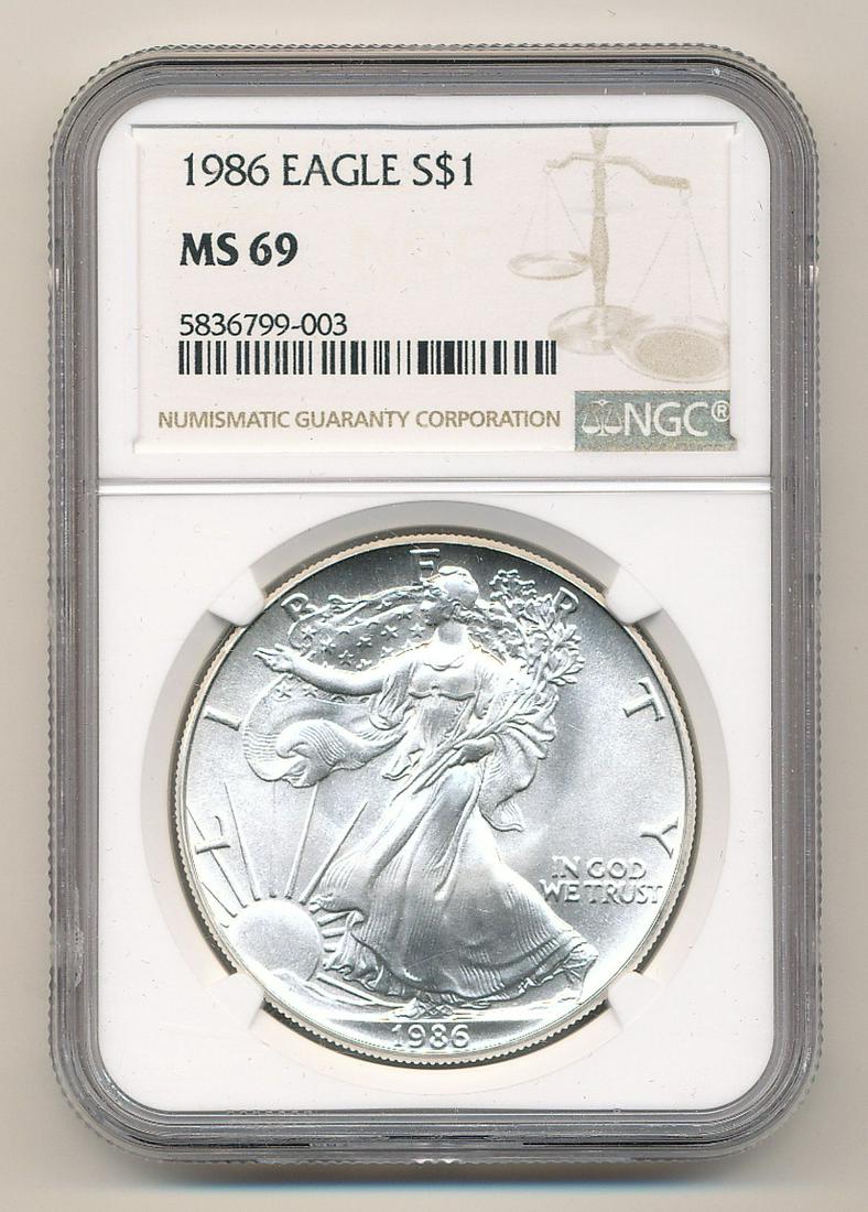 1986 American Silver Eagle NGC MS69 (1 of 2)