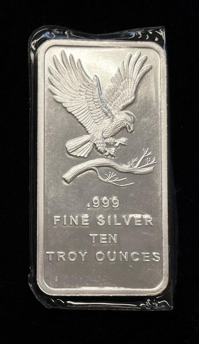10 oz .999 Fine Silver Eagle Bar (1 of 4)