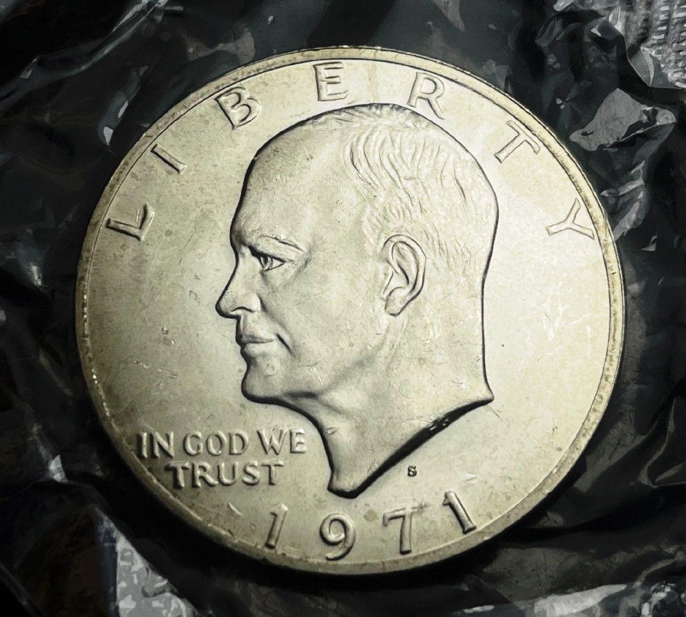 1971 Eisenhower Silver Dollar OGP (1 of 4)