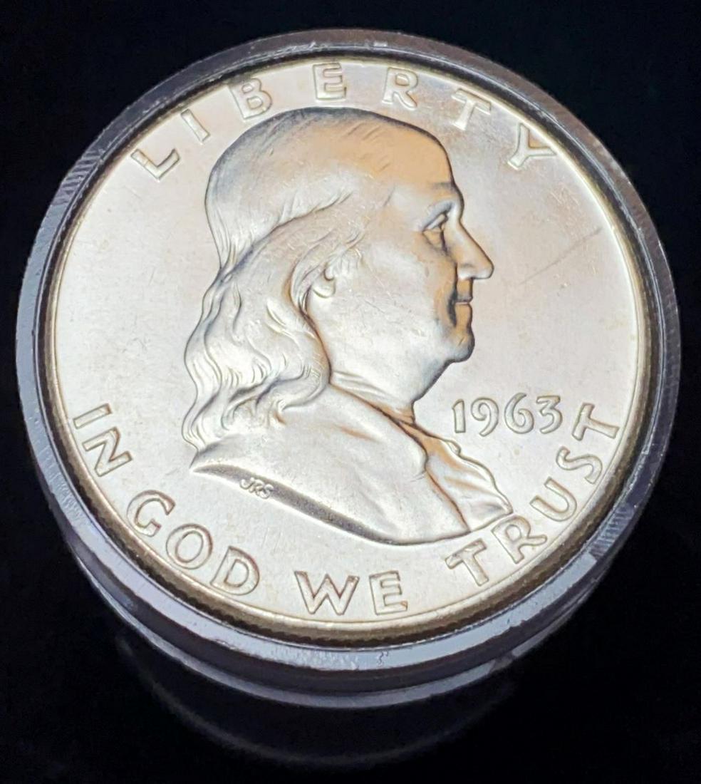 Fresh Mint 1963 Franklin 50C Silver Roll (1 of 4)
