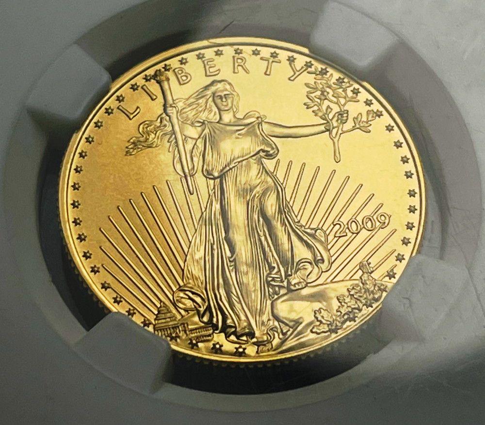 2009 Half Ounce $25 American Gold Eagle NGC MS70 (1 of 4)