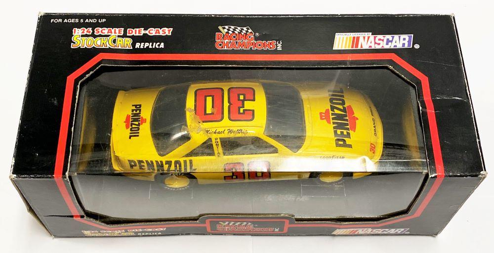 Nascar Die-Cast Stock Car Replica (1 of 6)