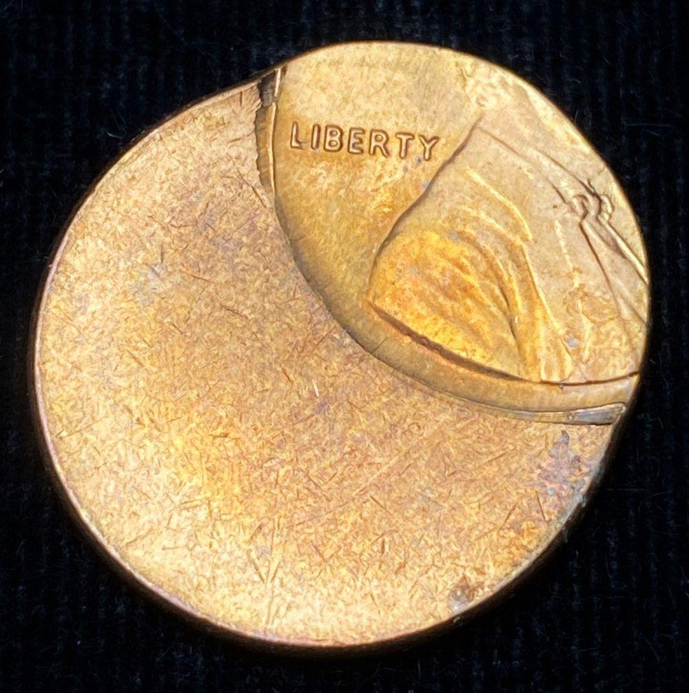 Super Cool Dramatic Lincoln Cent Mint Error (1 of 2)