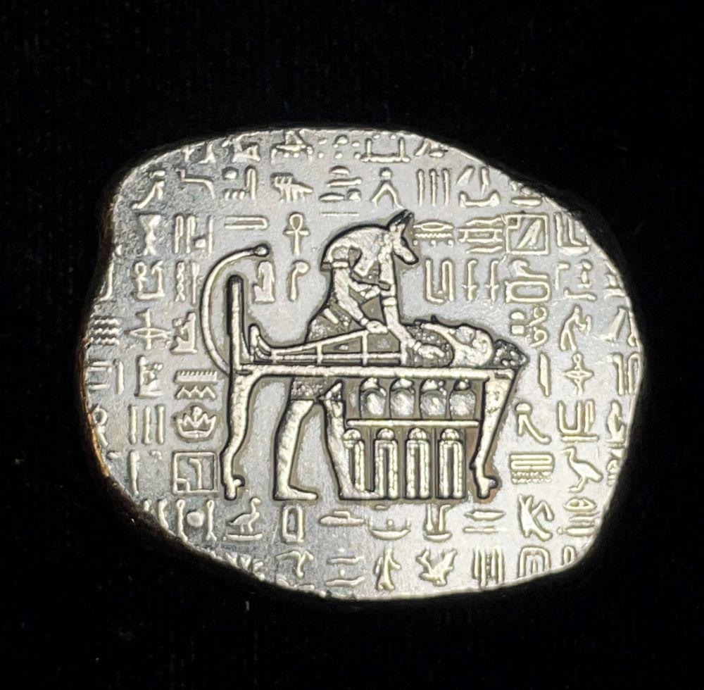 Monarch Precious Metals Egyptian Anubis 1 oz Silver (1 of 3)