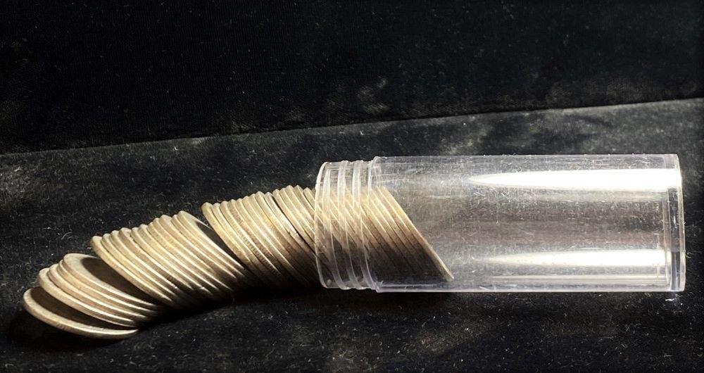 1894-1916 (40) Barber Silver Quarters (1 of 4)