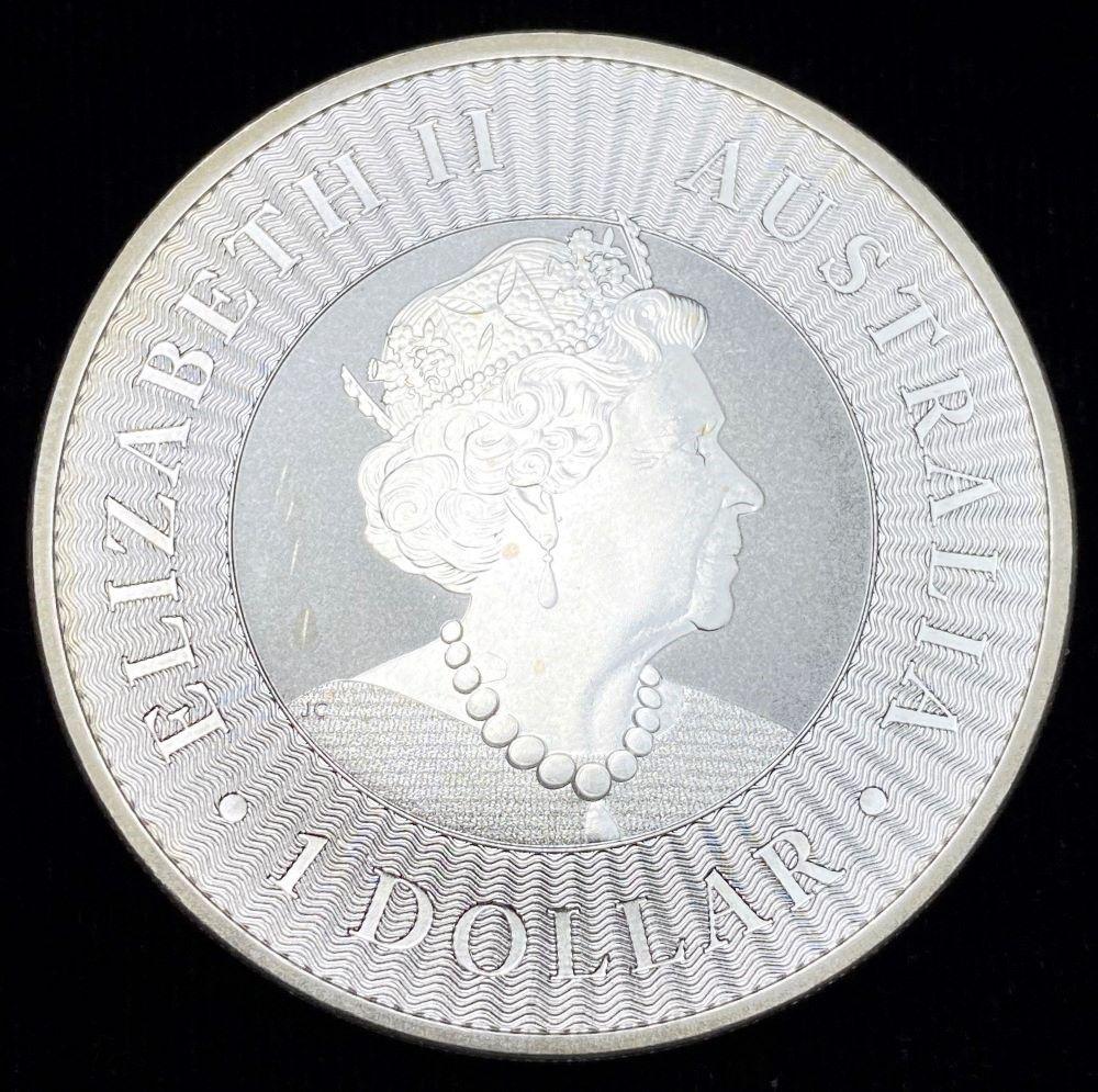 2021 Australia Kangaroo 1 oz Silver (1 of 2)
