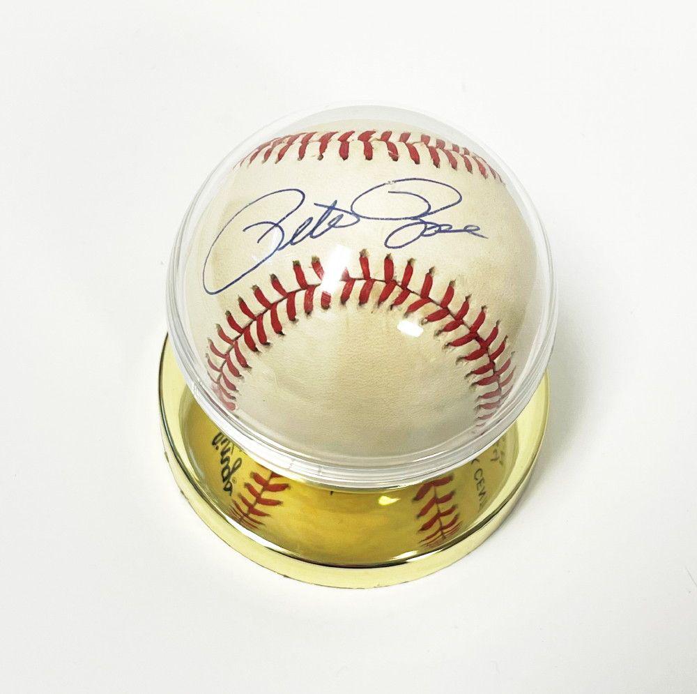Pete Rose Autographed Rawlings Baseball (1 of 4)