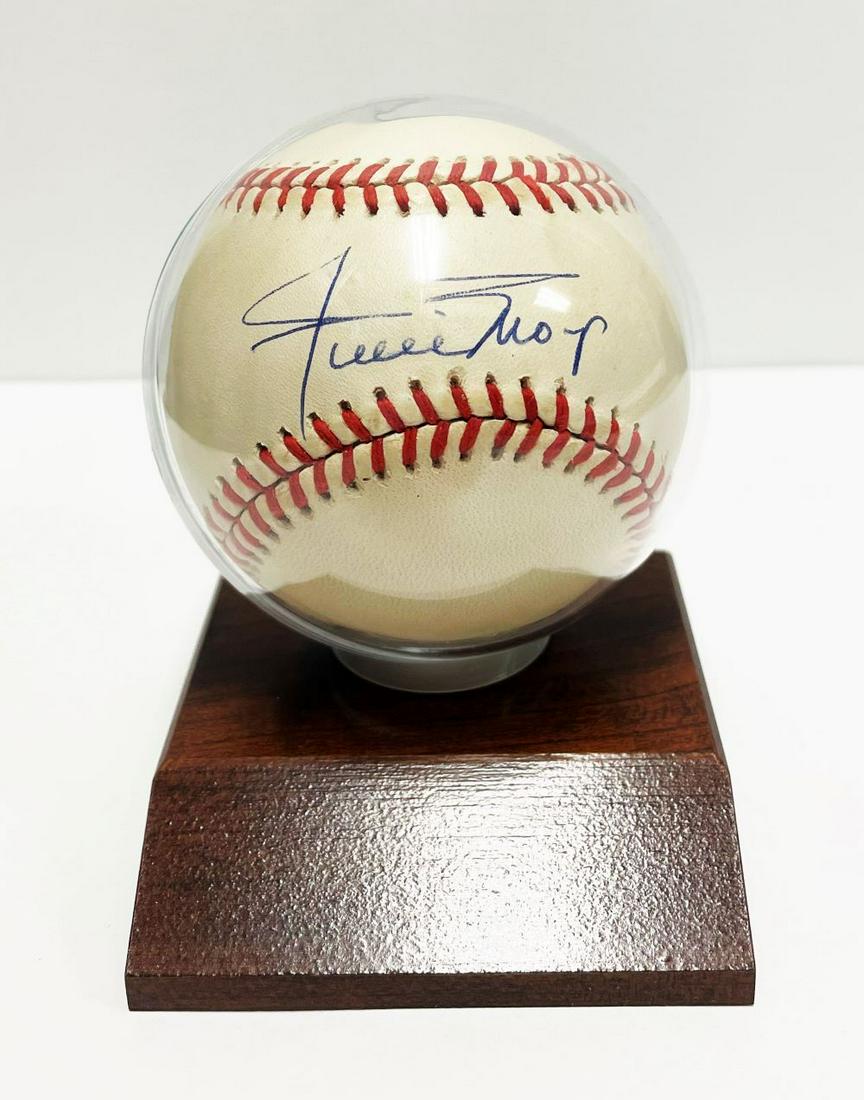 Willie Mays Autographed Rawlings Baseball (1 of 4)