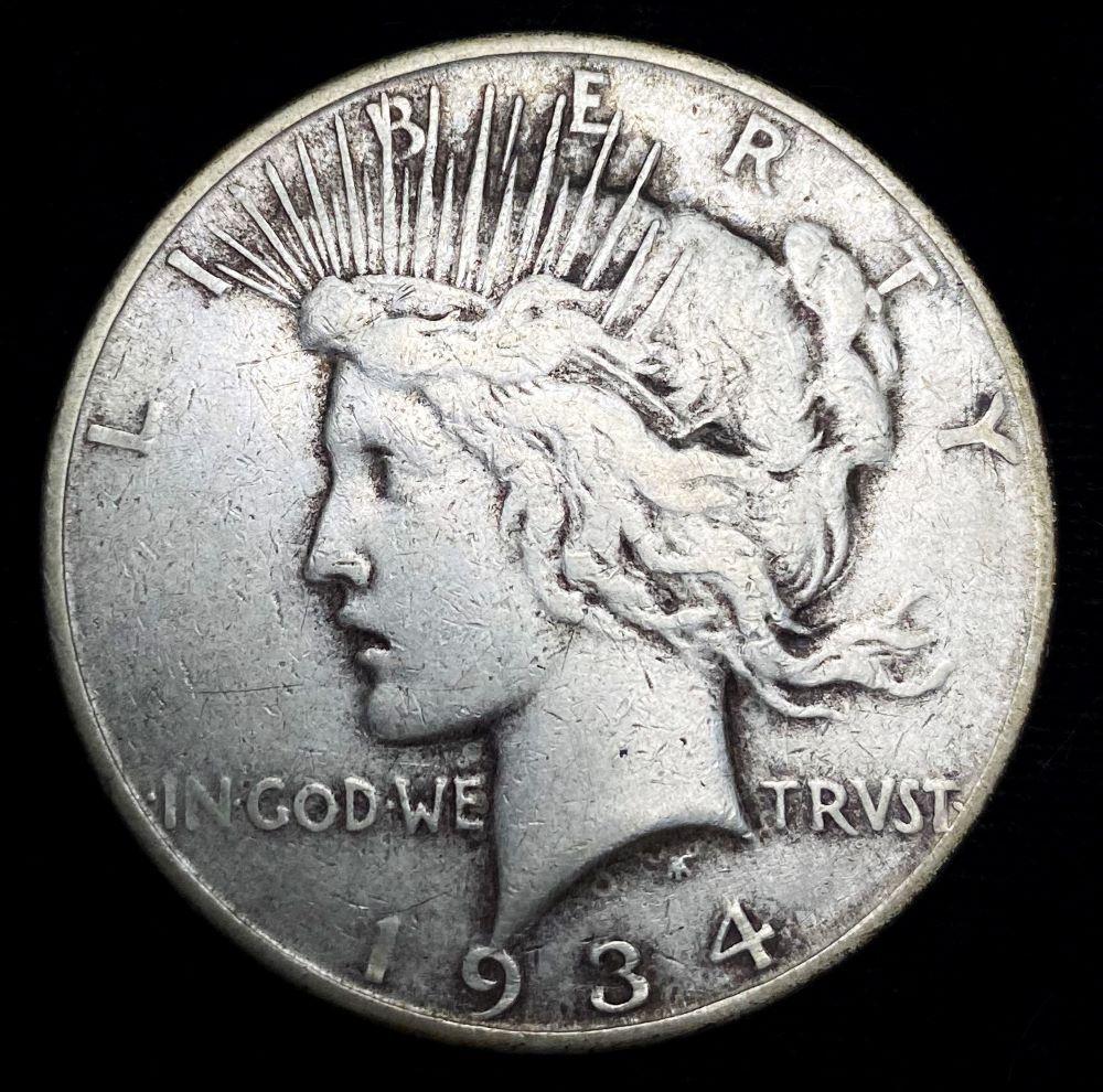 1934-D Peace Silver Dollar VF (1 of 2)