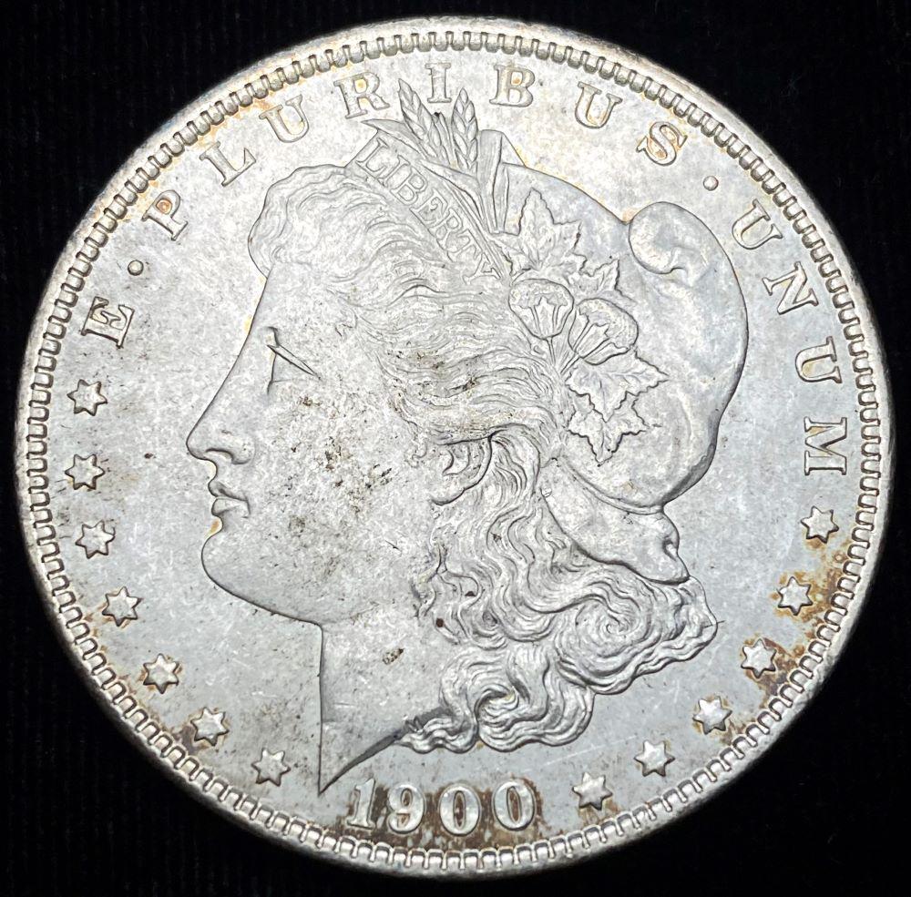 Original 1900 Morgan Silver Dollar MS64 (1 of 4)