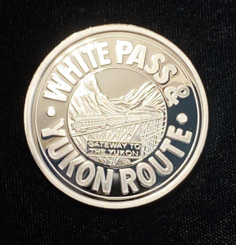 2009 Alaska Railroad White Pass&Yukon 1ozt .999 Silver (1 of 3)