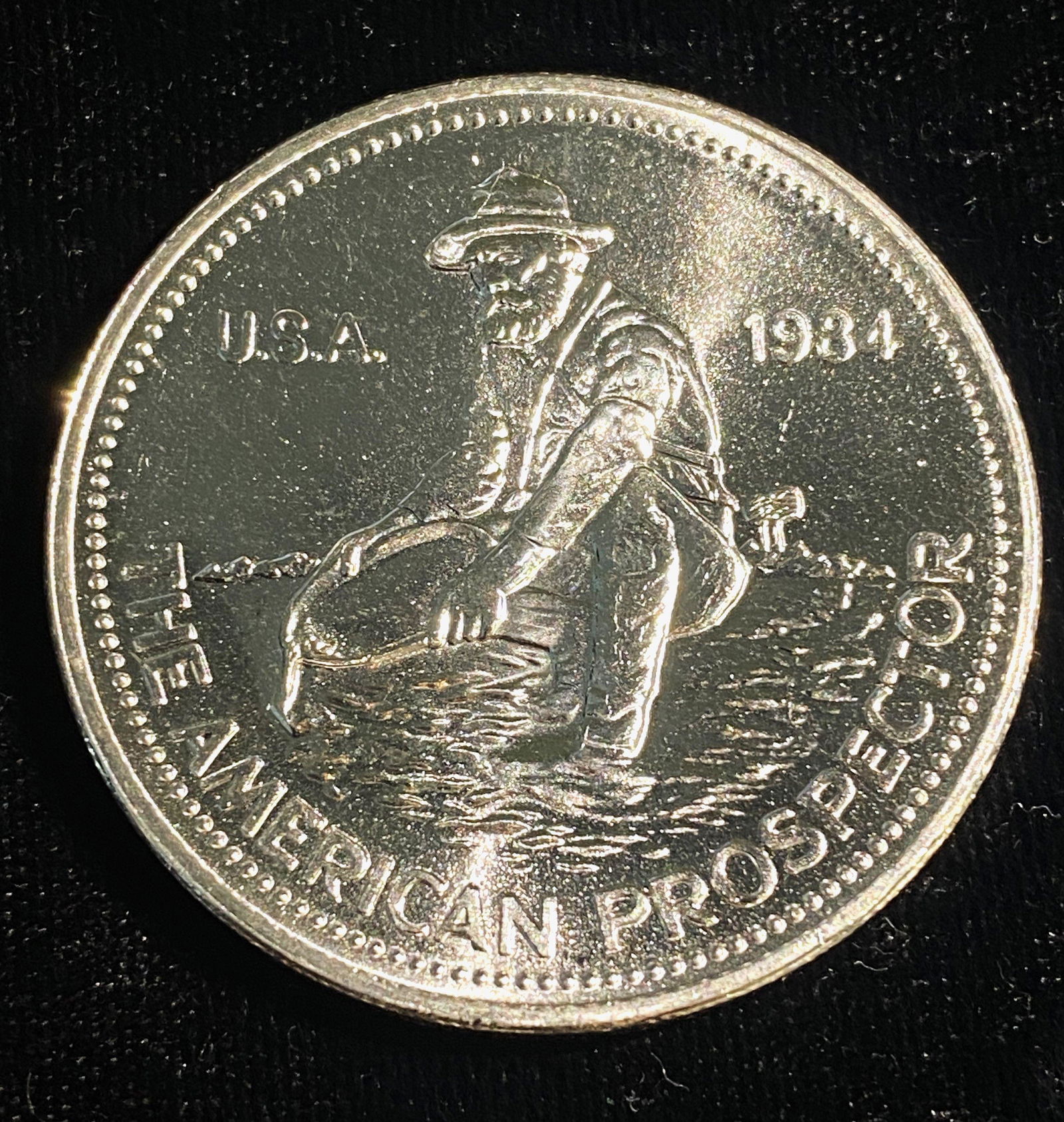 1984 Engelhard Prospector 1ozt .999 Silver Round (1 of 2)