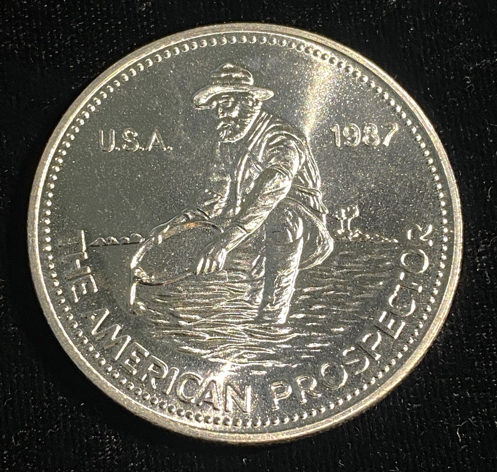 1987 Engelhard Prospector 1ozt .999 Silver Round (1 of 2)
