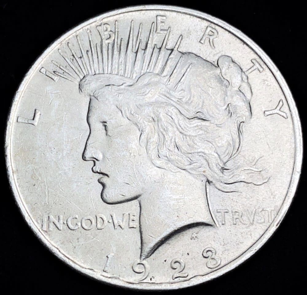 1923 Peace Silver Dollar Almost Mint (1 of 2)