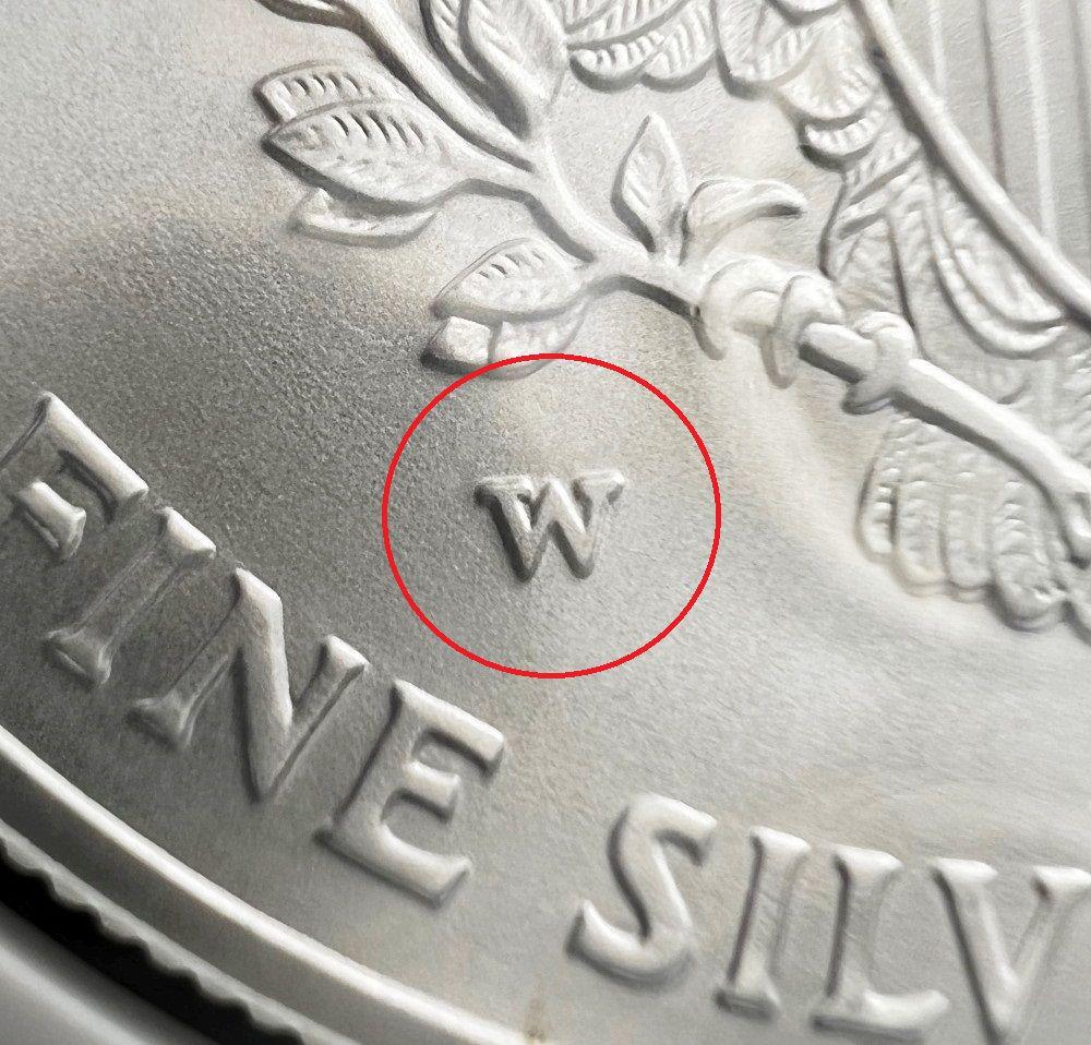 2007-W American Silver Eagle NGC MS69 (1 of 5)