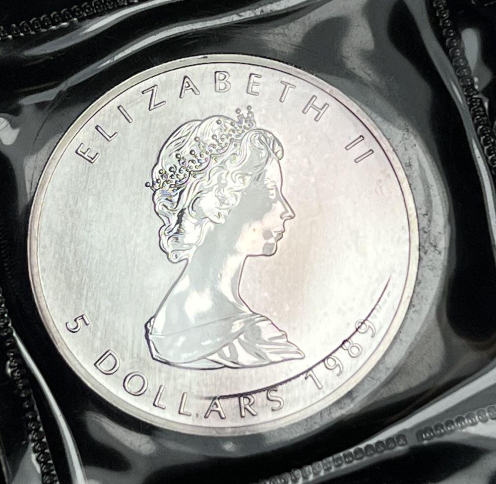 1989 Canada $5 Maple Leaf .9999 Silver 1 ozt (1 of 2)