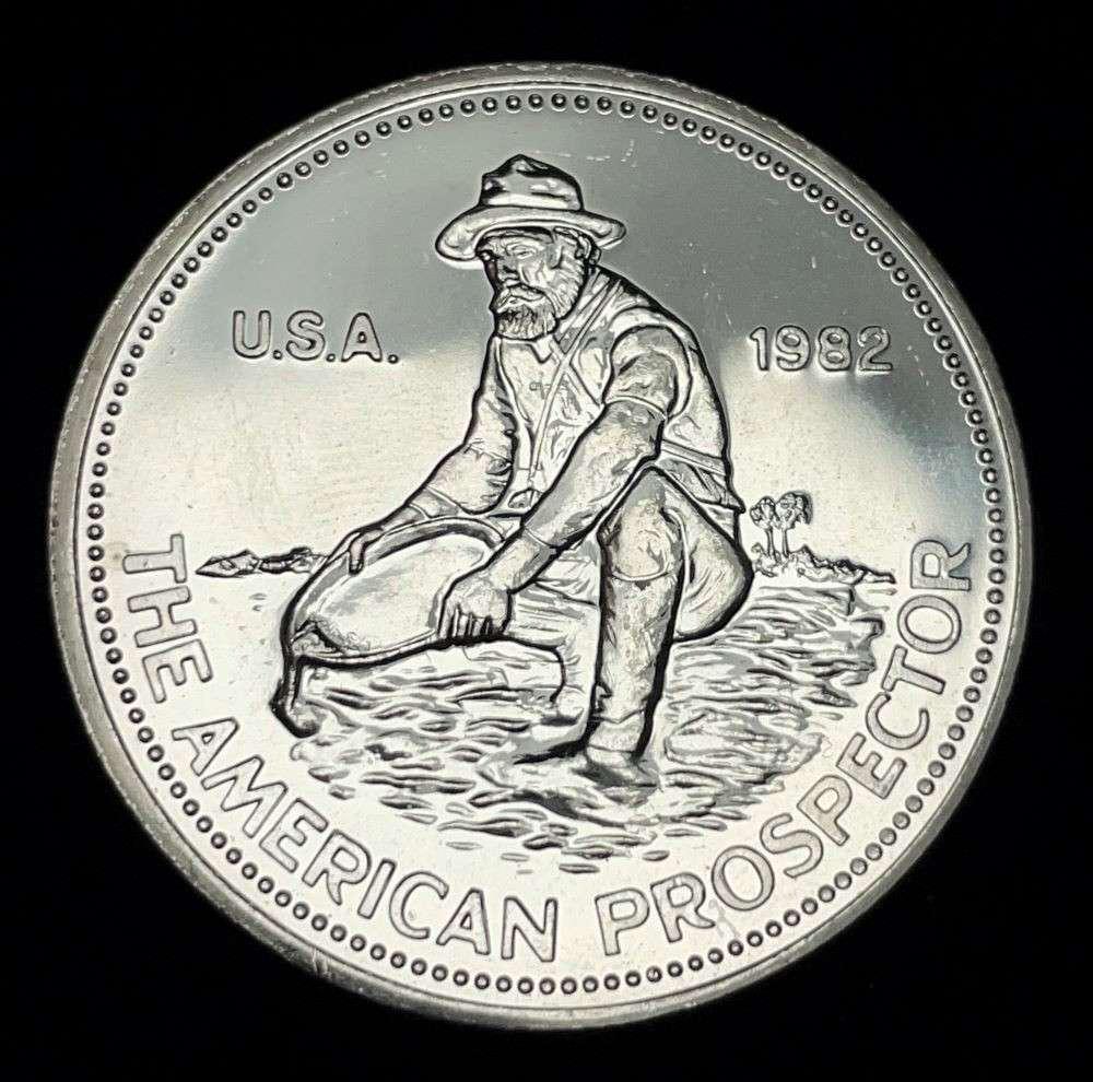 1982 Engelhard The American Prospector 1 ozt .999 Silver (1 of 2)