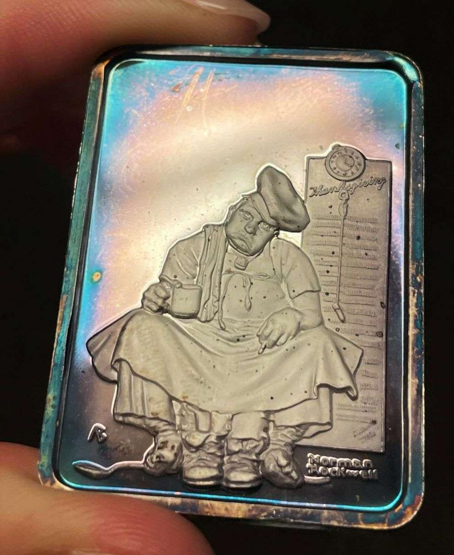 Spot Light Rainbow Toning "Thanksgiving" 1942 Norman Rockwell 1 ozt .999 Silver Bar: Winner shall receive the exact bar shown here. (JM/B)