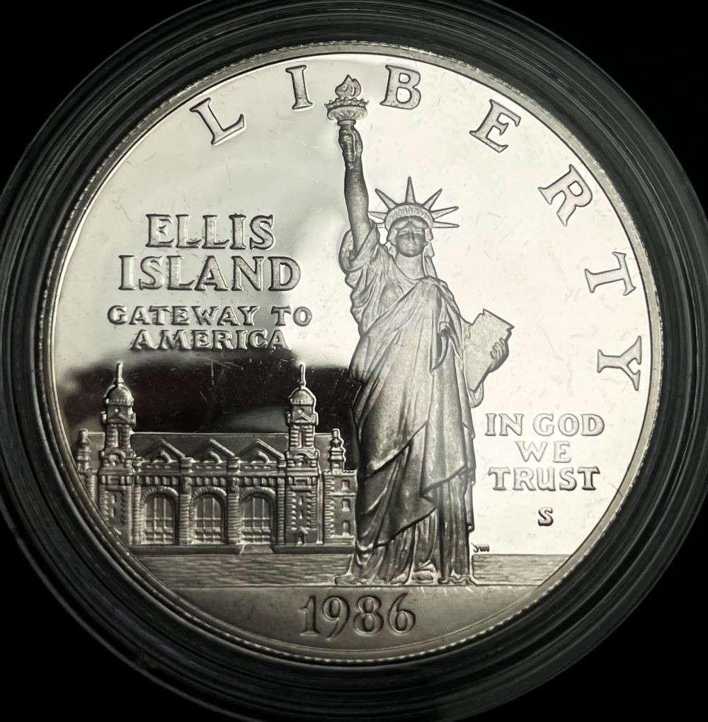 1986-S U.S. Statue of Liberty Proof Commemorative Silver Dollar: Winner shall receive the exact coin shown here. (JM/B)