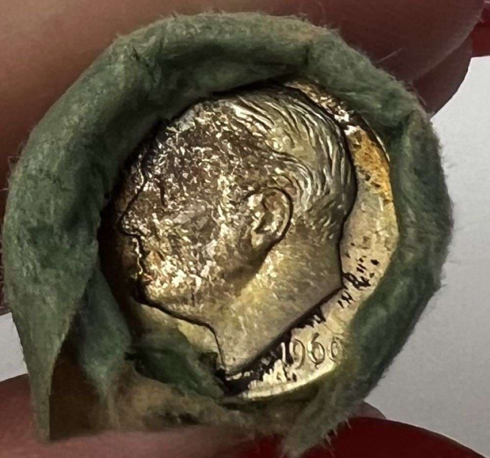 Roll (50-coins) Bank Wrapped BU 1960-D Roosevelt Silver Dimes (1 of 3)