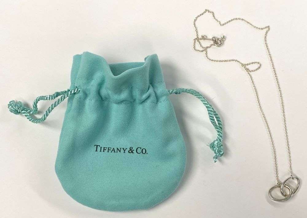Tiffany & Co. Elsa Peretti Interlocking Ovals Necklace .925 Sterling Silver: This necklace is 18 inches. Winner shall receive the exact item shown here. (RR)