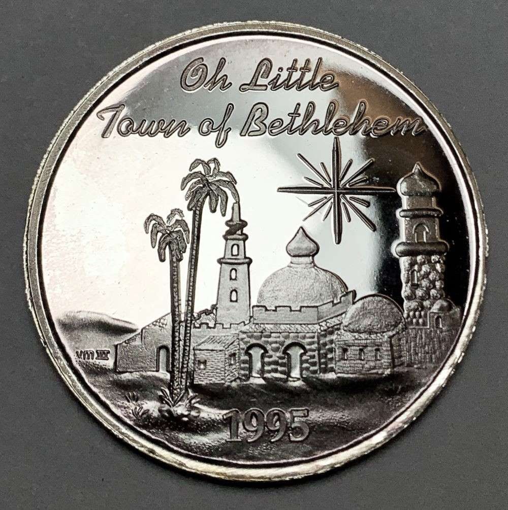 1995 Christmas "Oh Little Town of Bethlehem" 1 ozt .999 Silver (1 of 3)