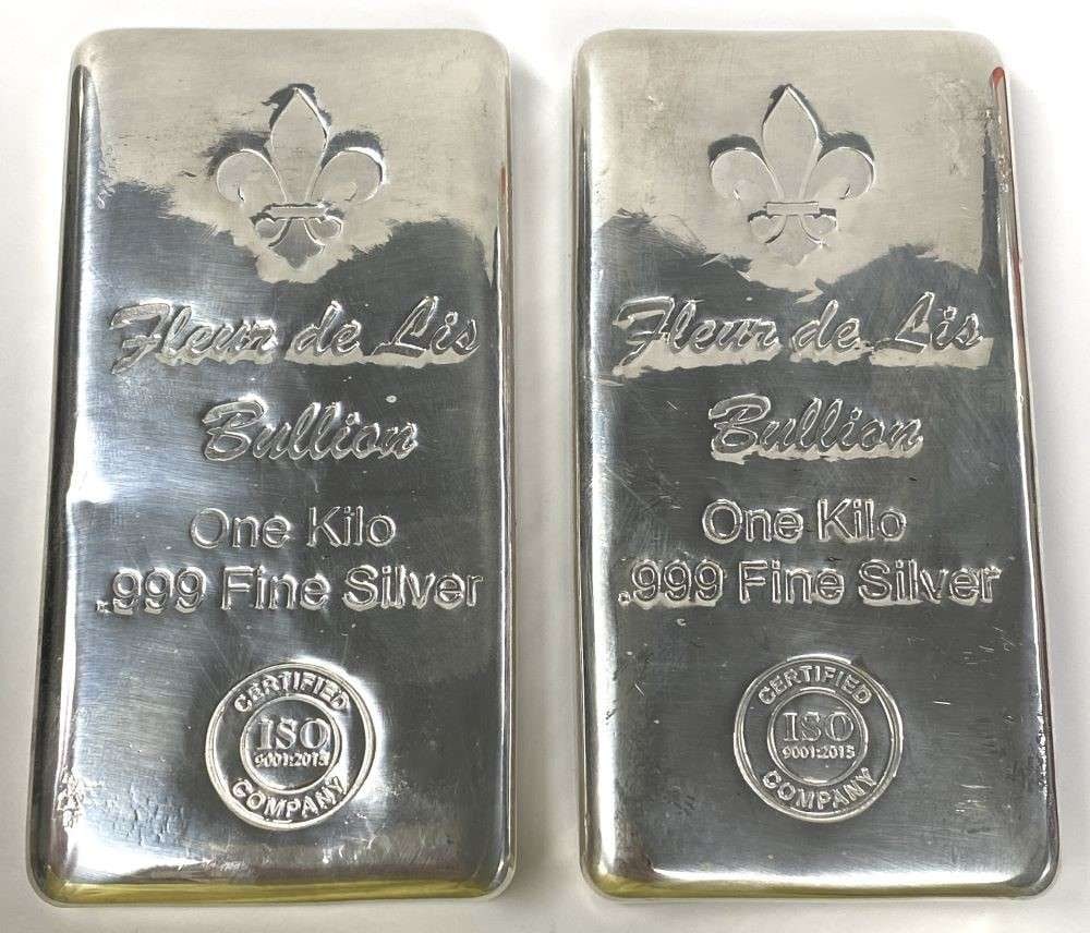 Last Minute! (2) Kilo Fleur De Lis .999 Silver Bar (1 of 5)