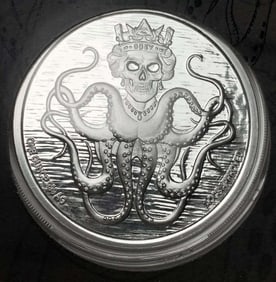 2016 Limited Edition "The Kraken Queen" Proof 1 ozt .999 Silver