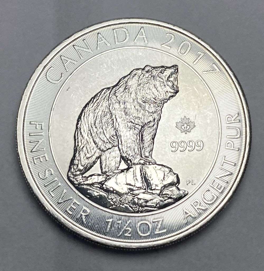 2017 Canada $8 Grizzly Bear 1.5 ozt .9999 Silver (1 of 3)