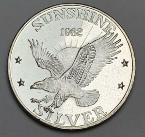 1982 Sunshine Mining Eagle 1 ozt .999 Silver