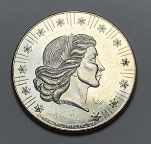 1981 World Wide Mint "American Eagle" 1 ozt .999 Silver