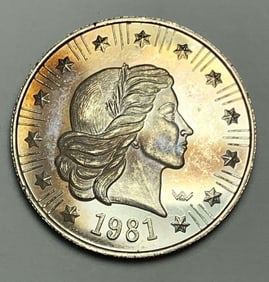 1981 World Wide Mint "American Eagle" 1 ozt .999 Silver