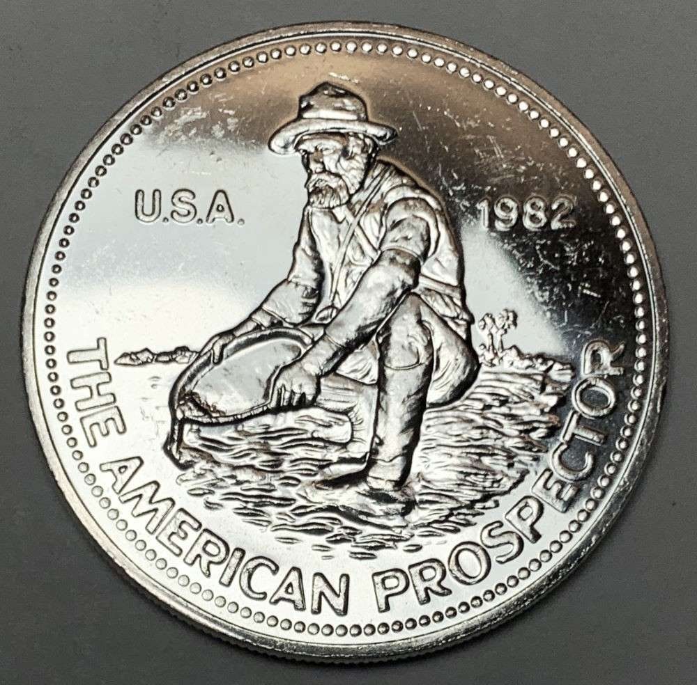 1982 Engelhard The American Prospector 1 ozt .999 Silver (1 of 2)