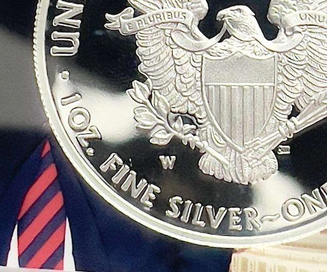 2021-W American Silver Eagle NGC PF70 Ultra Cameo Donald Trump Holder (1 of 5)