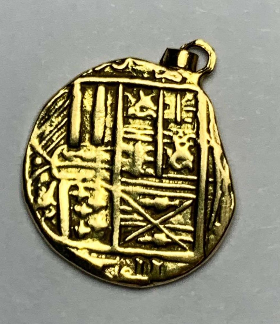 Atocha Mounted Treasure Replica Coin Pendant: Winner shall receive the exact item shown here. (EP/B)