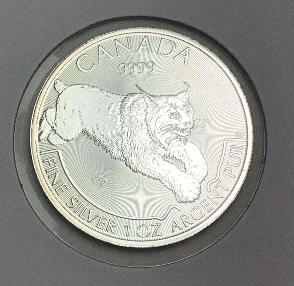 2017 Canada $5 Lynx 1 ozt .9999 Silver (1 of 2)