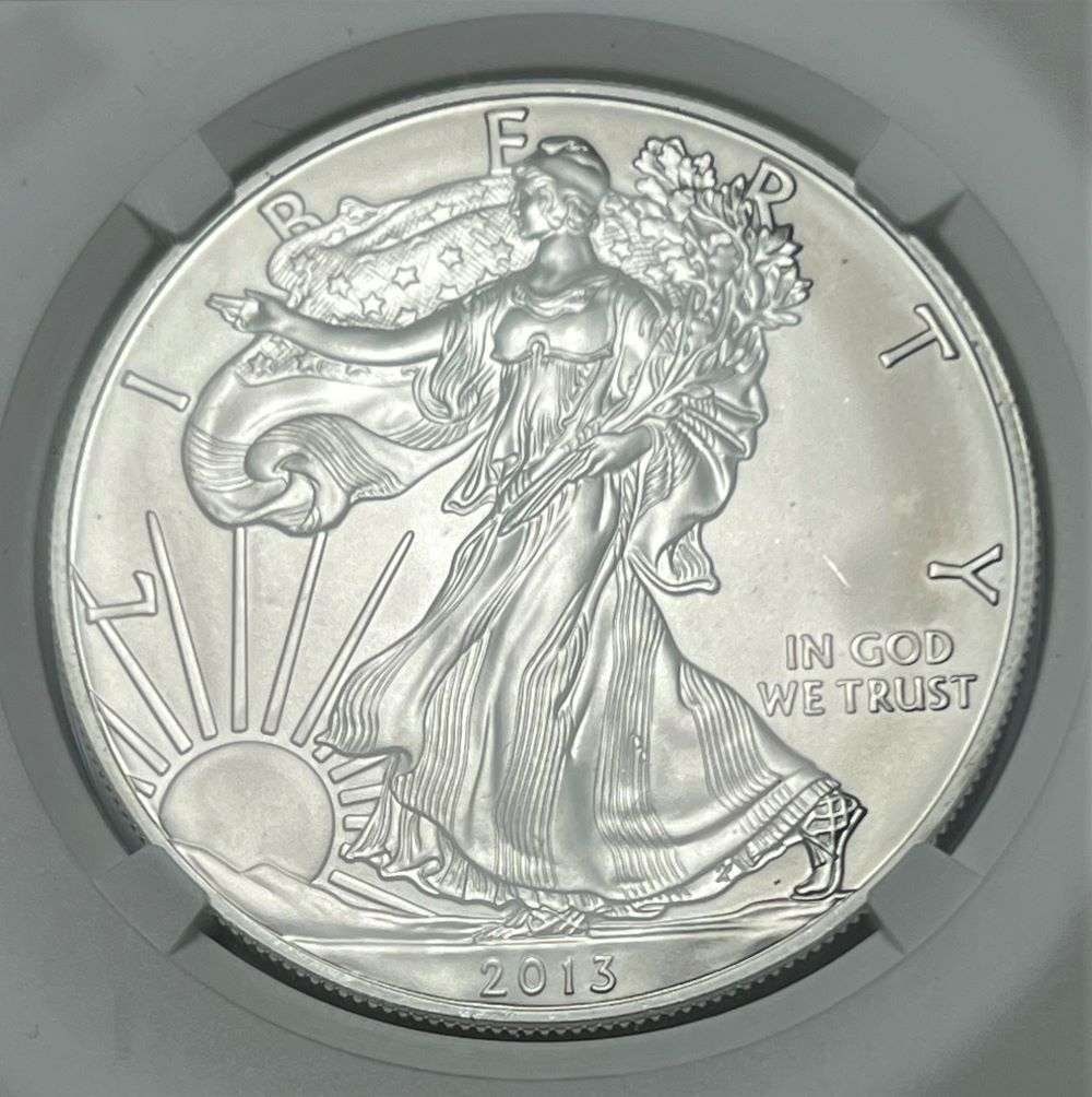 2013 American Silver Eagle NGC MS69 (1 of 4)