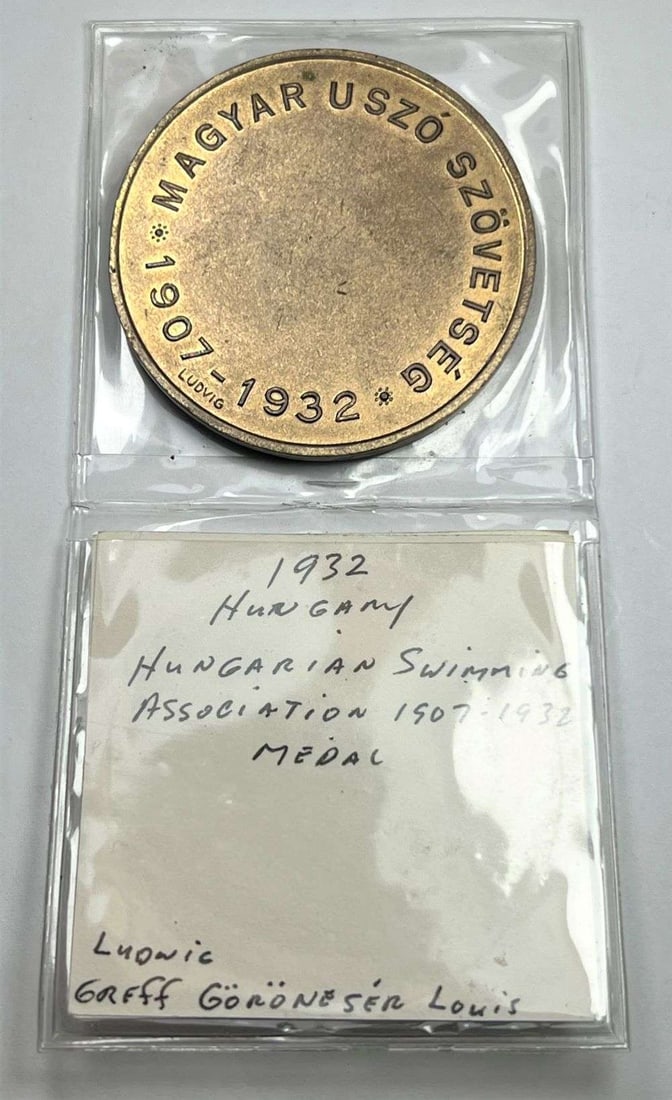 1932 Hungarian Swimming Association 56.3g Bronze Medal (1 of 5)
