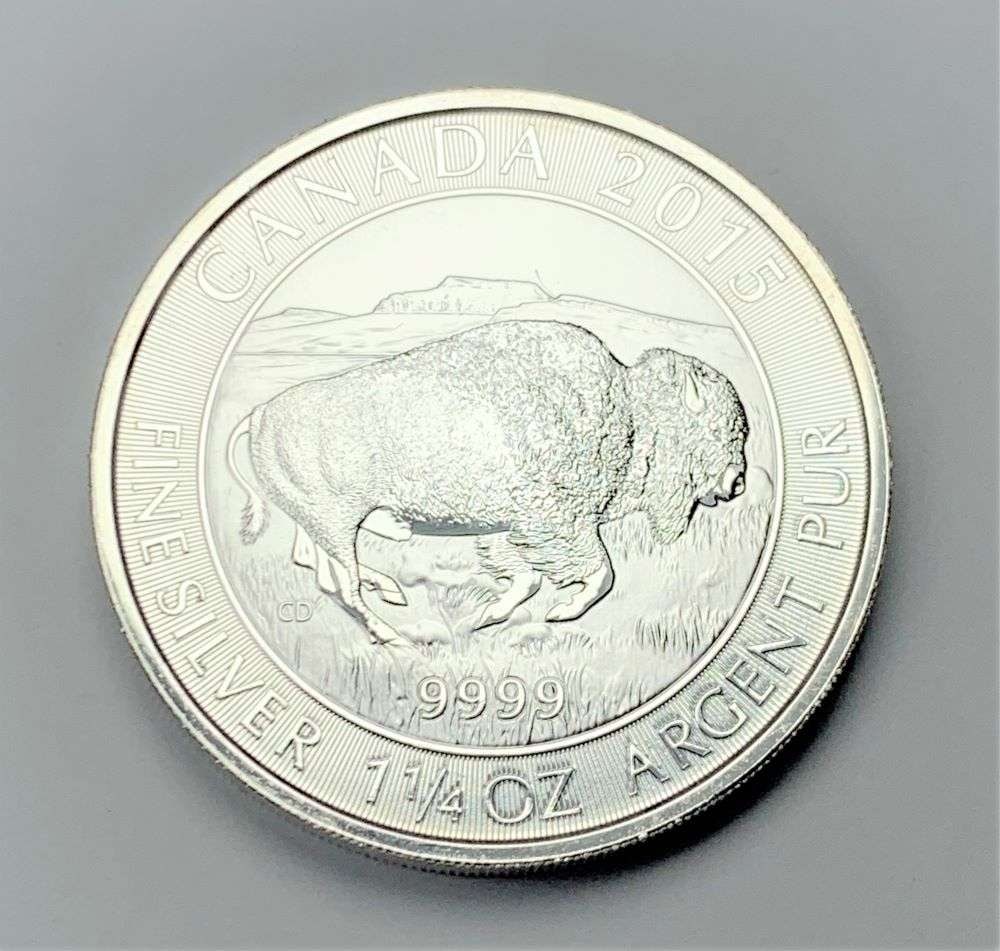 2015 Canada $8 Bison 1.25 ozt .9999 Silver (1 of 2)