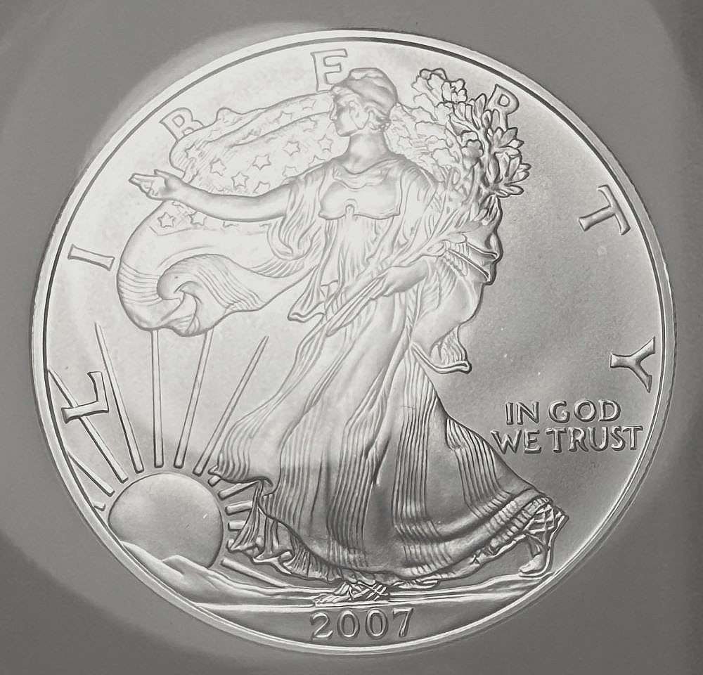 2007 American Silver Eagle NGC MS69 (1 of 4)