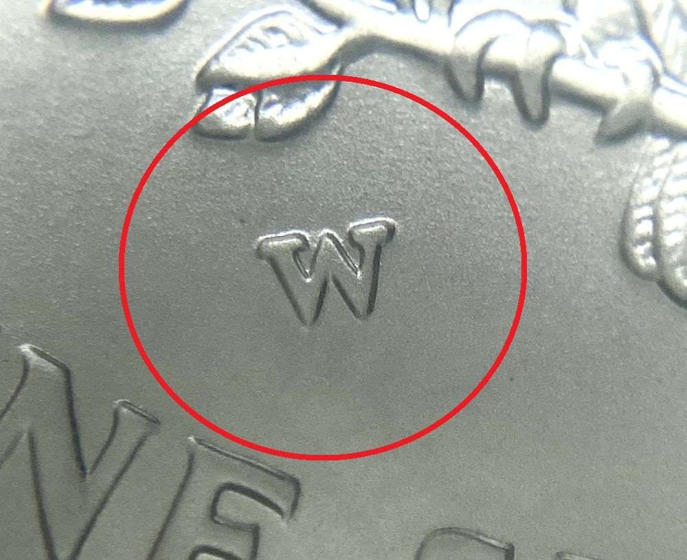 2007-W American Silver Eagle NGC MS69 (1 of 5)