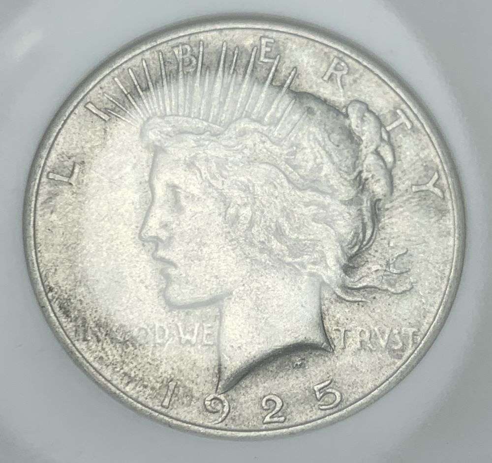 1925 Peace Silver Dollar Binion Collection (1 of 4)