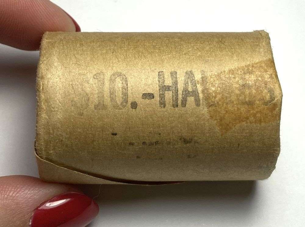 Last Minute! Vintage Paper Bank Wrapped Roll (20) BU 1964 JFK Silver Half Dollar: Under the first coin, these coins are immaculate. The sample photos show what the roll will look like. Winner shall receive the exact roll (20-coins) shown here. (RR/LRB)