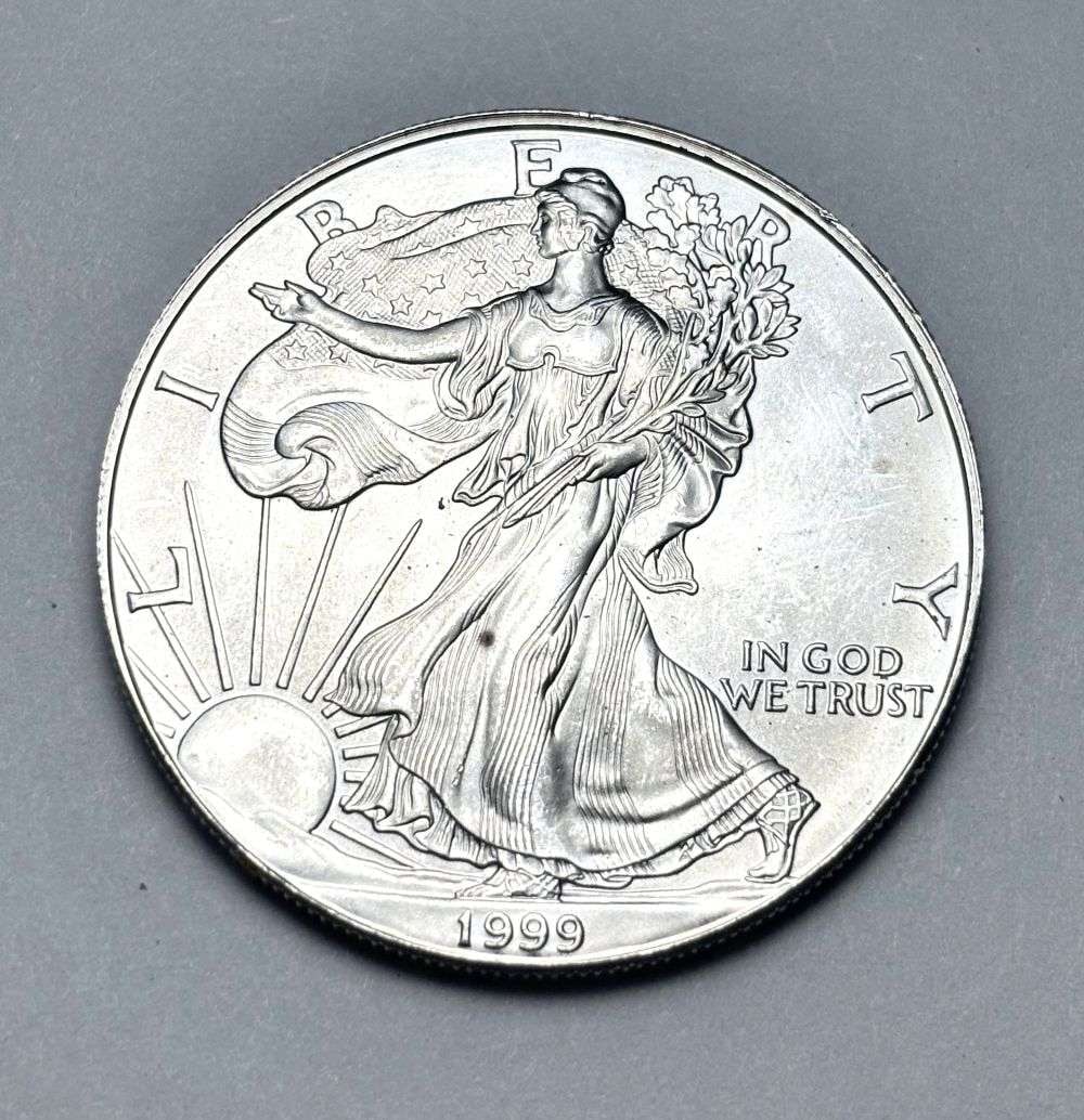 1999 American Silver Eagle (1 of 2)