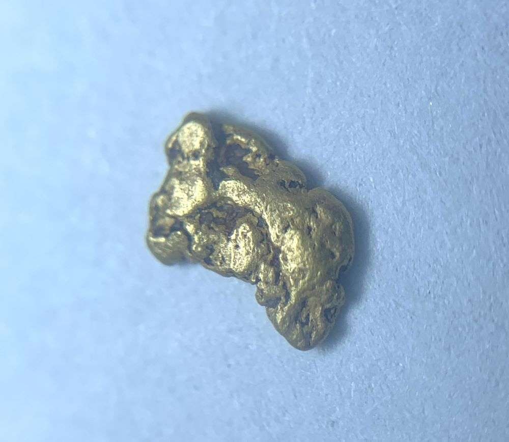 California Gold Rush Gold Nugget 6 Grains: These gold nuggets were panned a generation ago by a lonely miner in northern California. The claim is that these nuggets are almost 24 karat. Winner shall receive the exact item shown here. (BD/B)