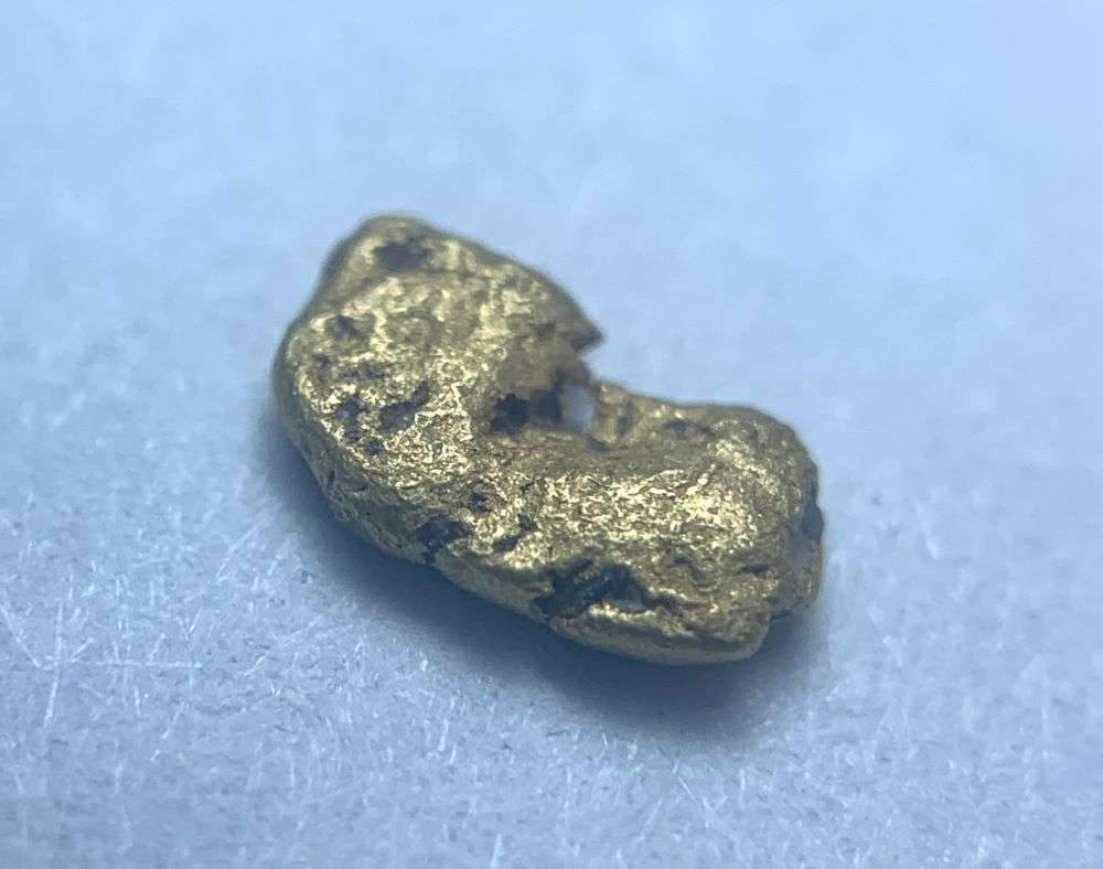 California Gold Rush Gold Nugget 4 Grains: These gold nuggets were panned a generation ago by a lonely miner in northern California. The claim is that these nuggets are almost 24 karat. Winner shall receive the exact item shown here. (BD/B)